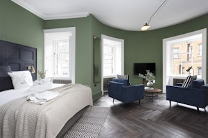 Sage & Navy image 3