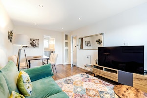 Supper Before Bloomsbury image 2