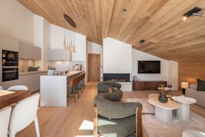 Cedar & Peaks image 11