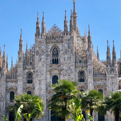 Snap a selfie in front of the Duomo di Milano