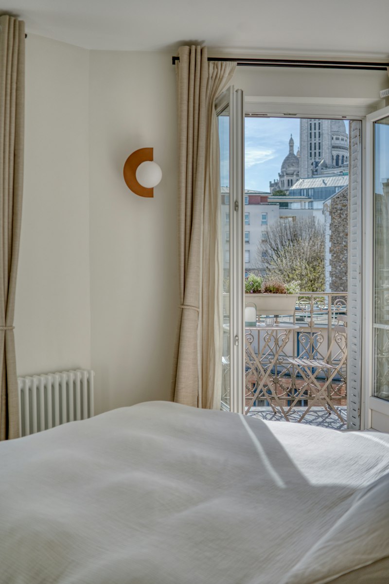 Parisian Vistas additional image