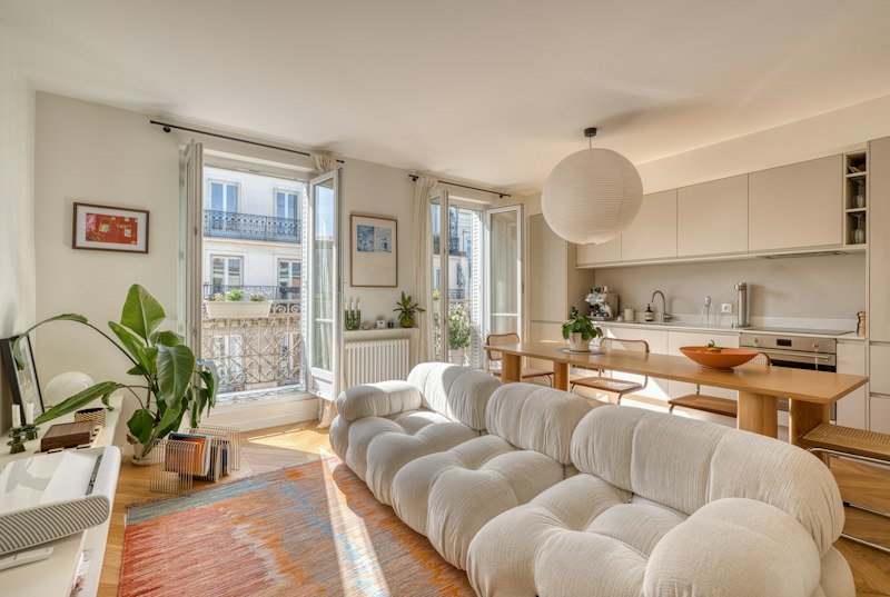 Parisian Vistas additional image