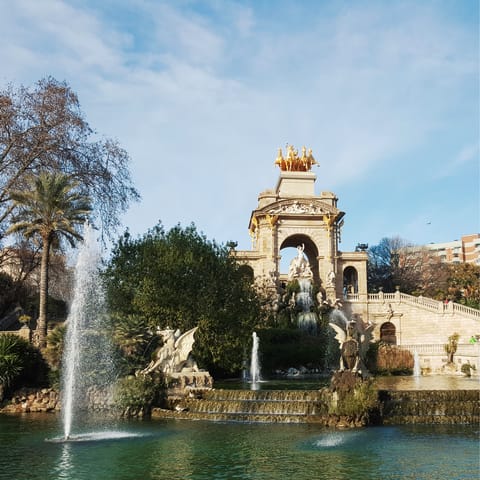 Enjoy a morning stroll through Parc de la Ciutadella