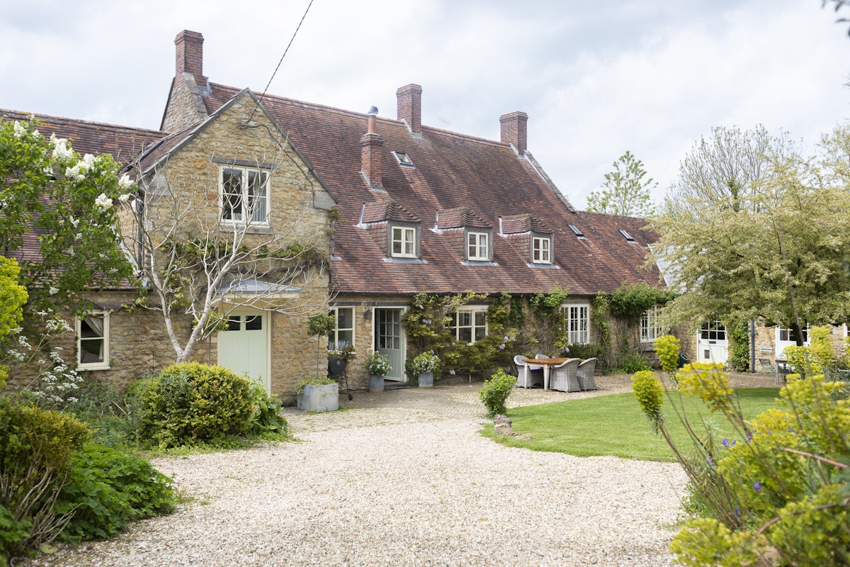 Oak Lodge, South West England