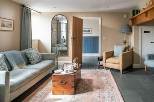 The Oak Retreat image 7