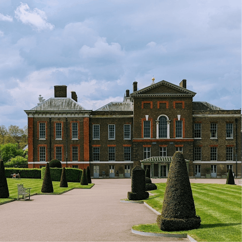 Begin your day with a stroll through Kensington Gardens