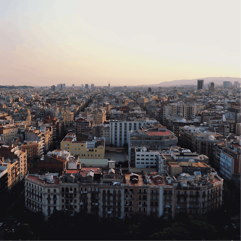 Make the most of your location in Eixample, one of Barcelona's most sought-after neighbourhoods