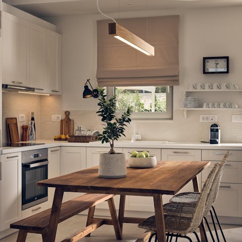 Sit down to sociable family meals at the elegant dining table