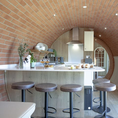Cook and dine in the high-spec kitchen