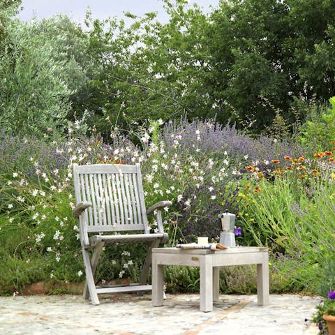 Enjoy tea or coffee in the garden with a good book in hand