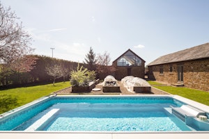 Light & Tranquillity image 5