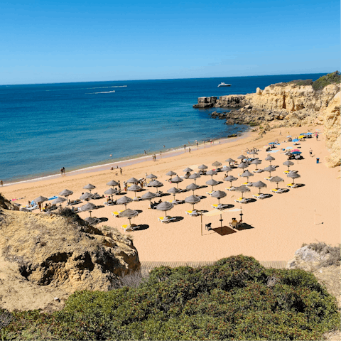 Be on Platja del Portixol in 10 minutes by car