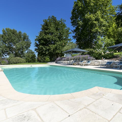 Float serenely in the big swimming pool and dry off on a lounger in the sun