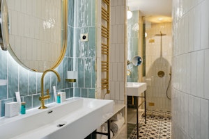 Cadenza Chic image 9