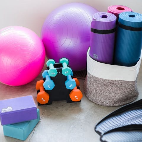 Make use of a variety of exercise equipment
