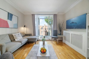 Kensington Kinship image 1