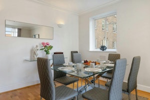 Kensington Kinship image 4