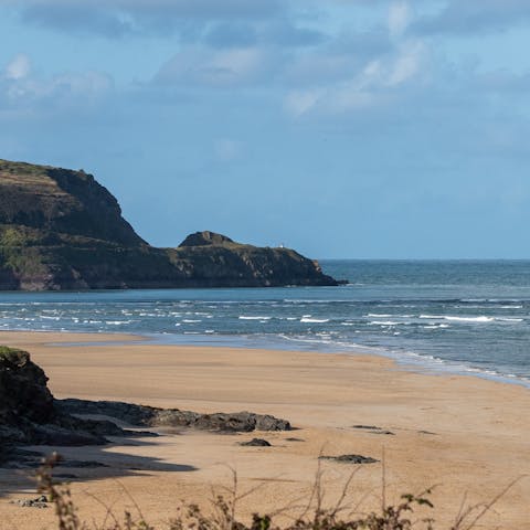 Explore the beautiful beaches along the North coast of Cornwall