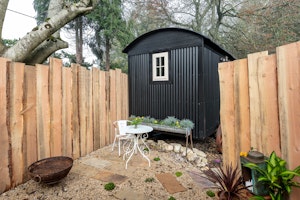 Little Idyll image 12