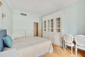 Trocadéro Heights image 3