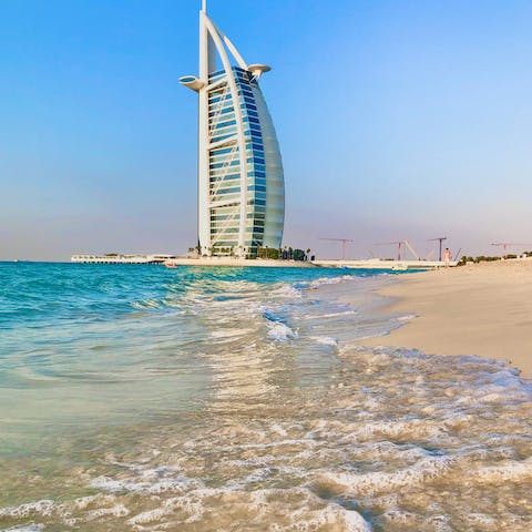 Reach the beautiful Jumeirah Beach in minutes