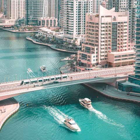 Visit the vibrant hub of Dubai Marina