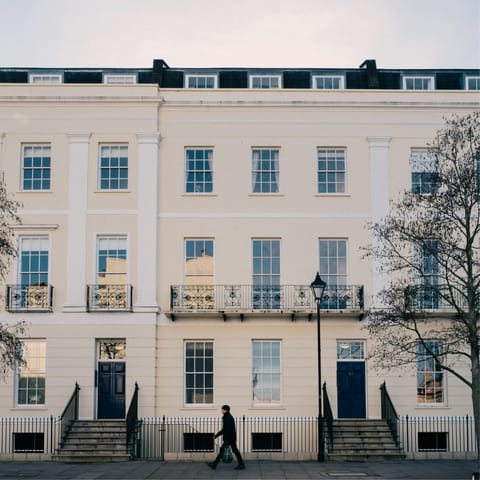 Explore Cheltenham with ease from this central location
