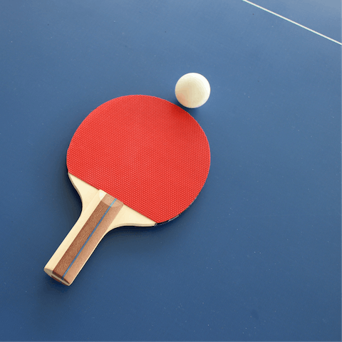 Practise your backhand at the table tennis table