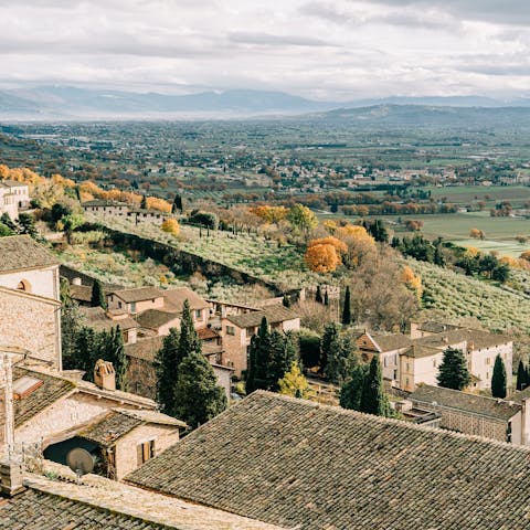 Hop in the car and make a day of visiting the hilltop towns that pepper the countryside