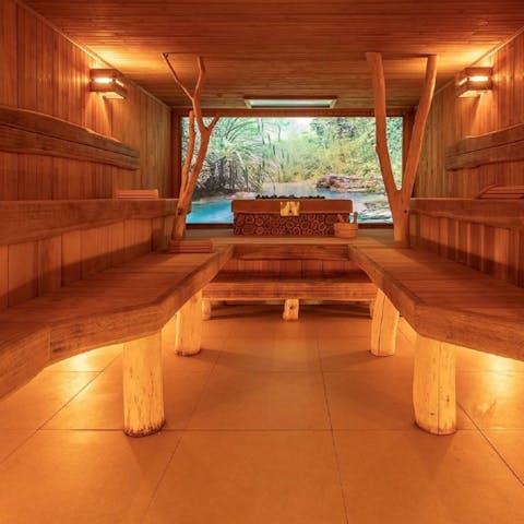 Relax and unwind in the luxurious communal sauna 