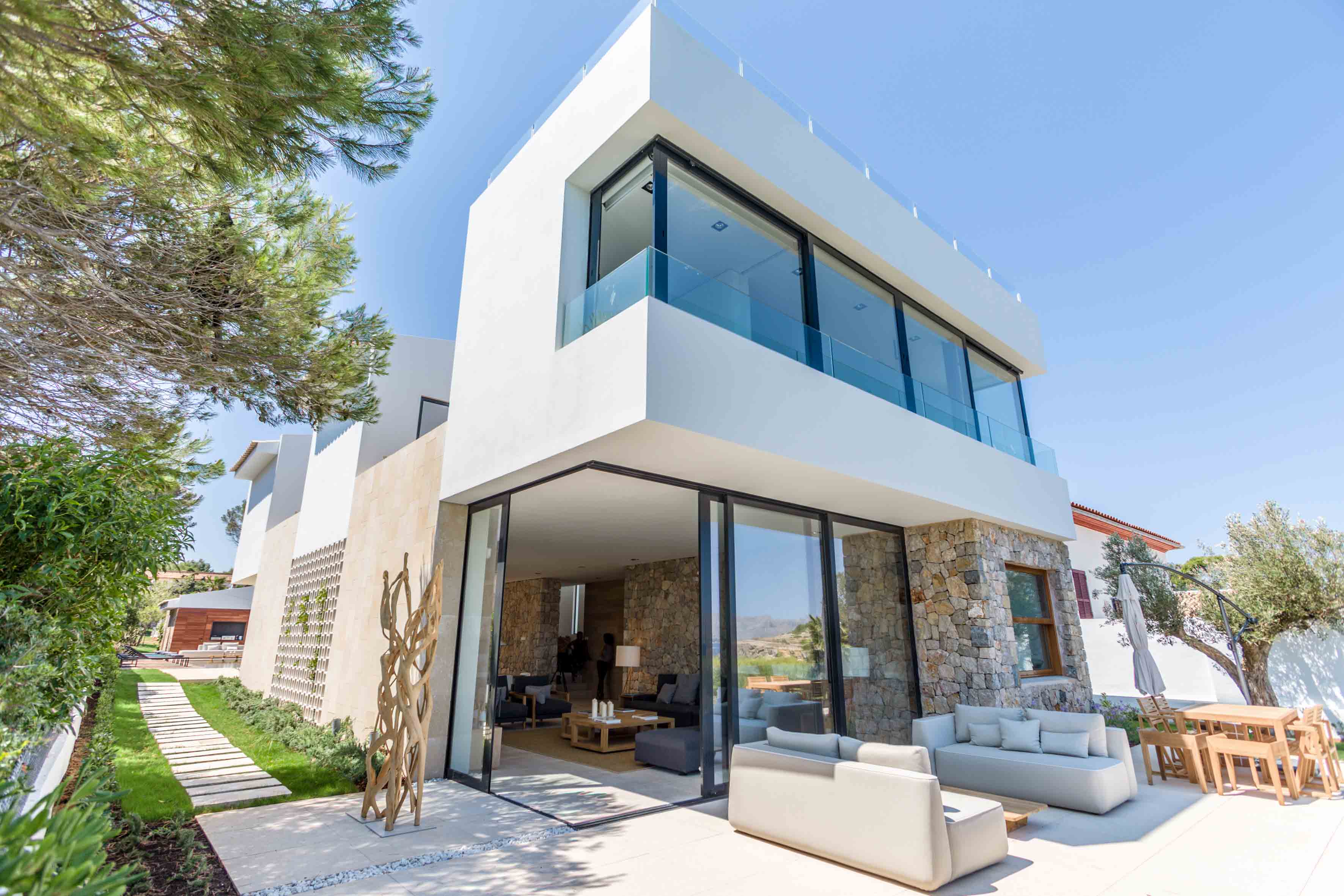 The Colour Of The Sun | Balearic Islands, Spain | Venue Report