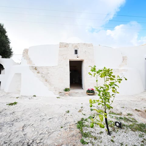 Stay in a traditional trullo and have an authentic Puglian experience 