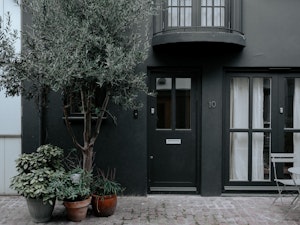 Portobello Lane image 13