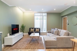 Central Canvas image 1