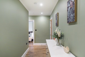 Central Canvas image 7
