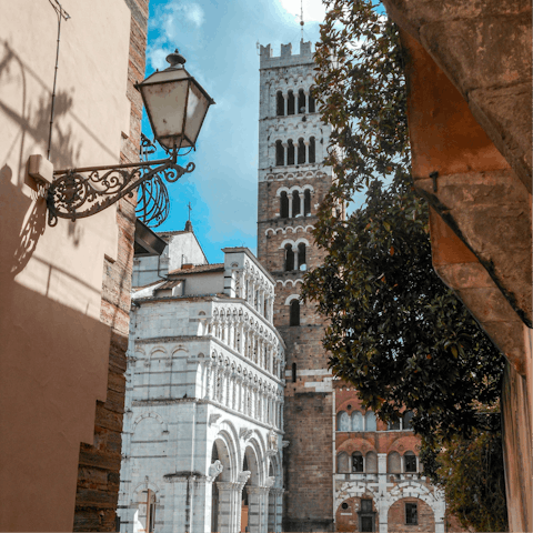 Saunter around Lucca's perfectly preserved historic center 