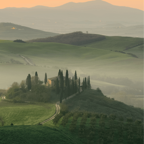 Stay in the heart of the Tuscan countryside
