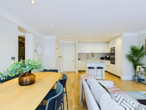 Marylebone Mews image 8