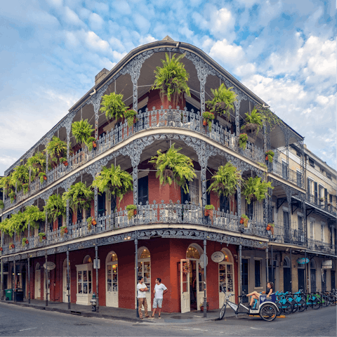 Stroll over to the city's famous French Quarter in fifteen minutes or so and admire the nineteenth-century architecture