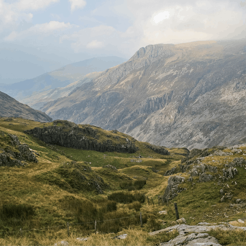 Stay in the Snowdonia National Park – within walking distance of Dolgellau town