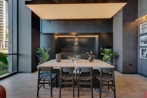Modern Urban image 13