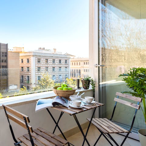 Wake up with a coffee and a traditional Spanish breakfast on the balcony