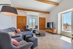 Ready, Set, Gordes image 12