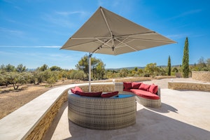 Ready, Set, Gordes image 5