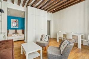 The Marais Charm image 8