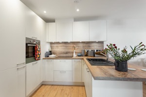 Seaward Way image 12