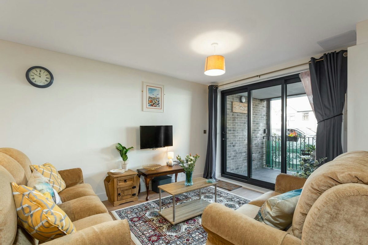Seaward Way, South East
