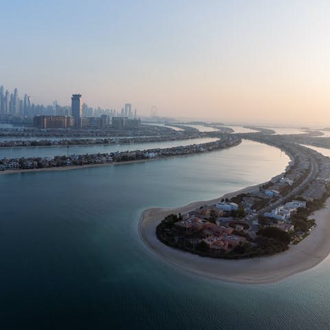 Stay on the exclusive Palm Jumeirah