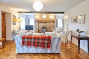 Brecon Retreat image 11