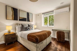 West Kensington Gem image 4